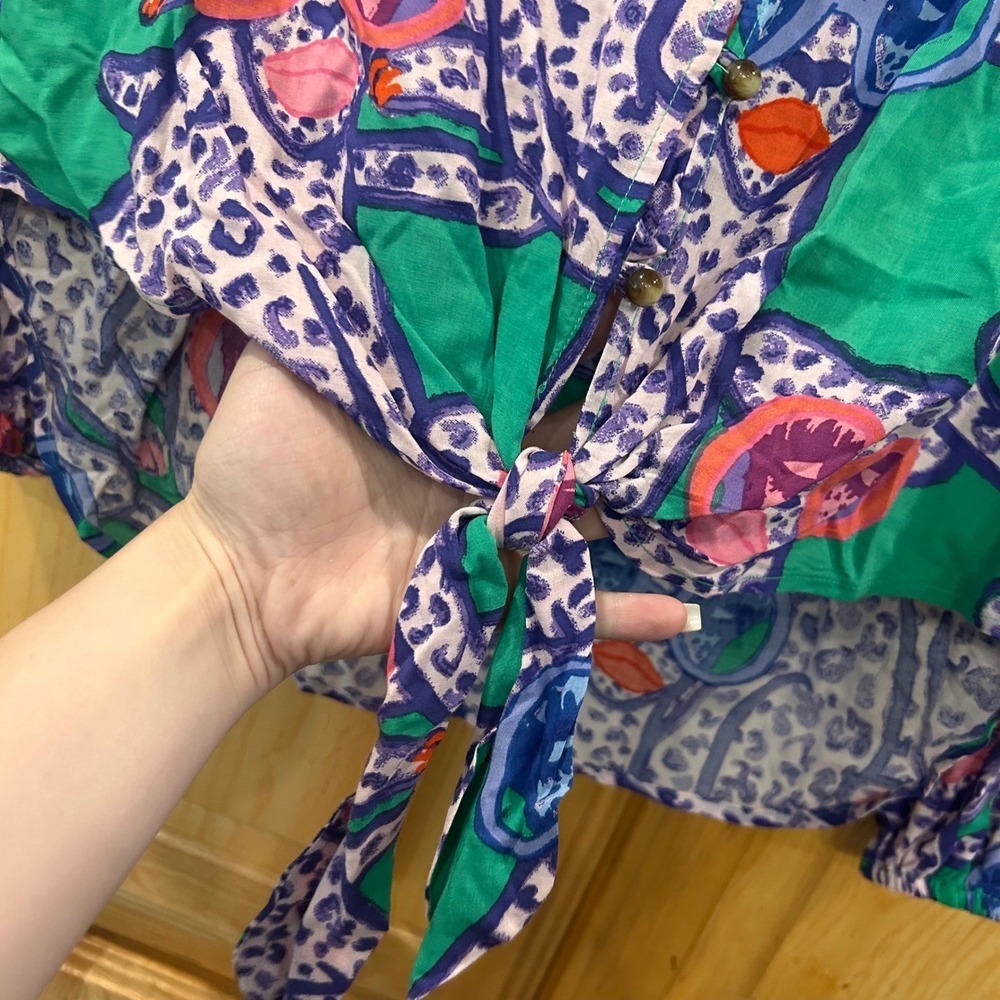 Art of Anthropologie Kendra Dandy Leopard Sunglasses Button Down Tie Top - Picture 6 of 9